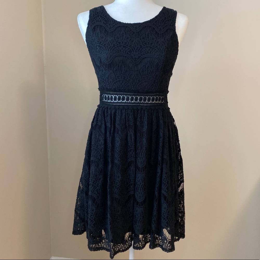 She + Sky Black Lace Dress w Cutout Waist Detail